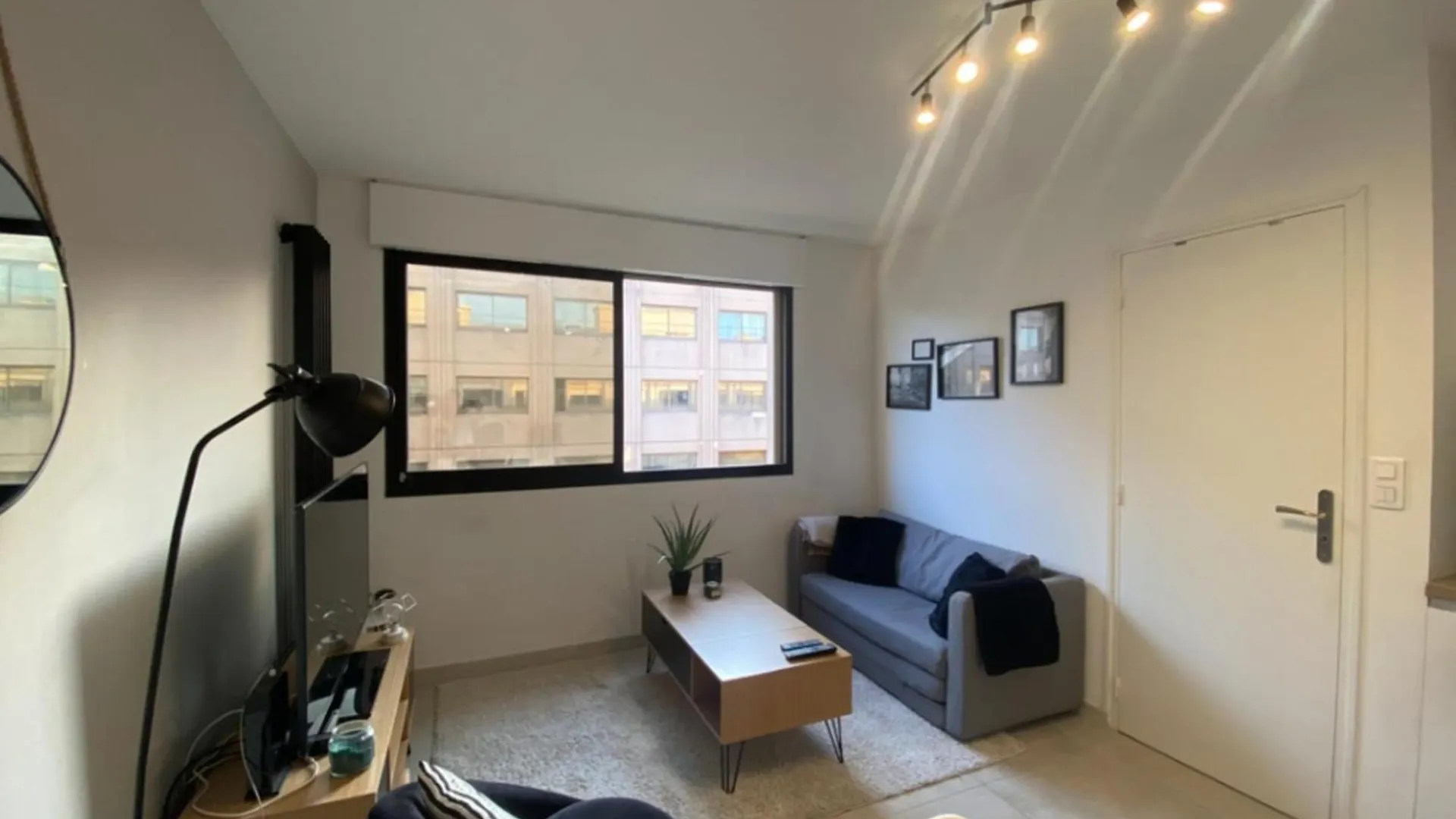 Cocoon In The Centre Of Nice Apartment France